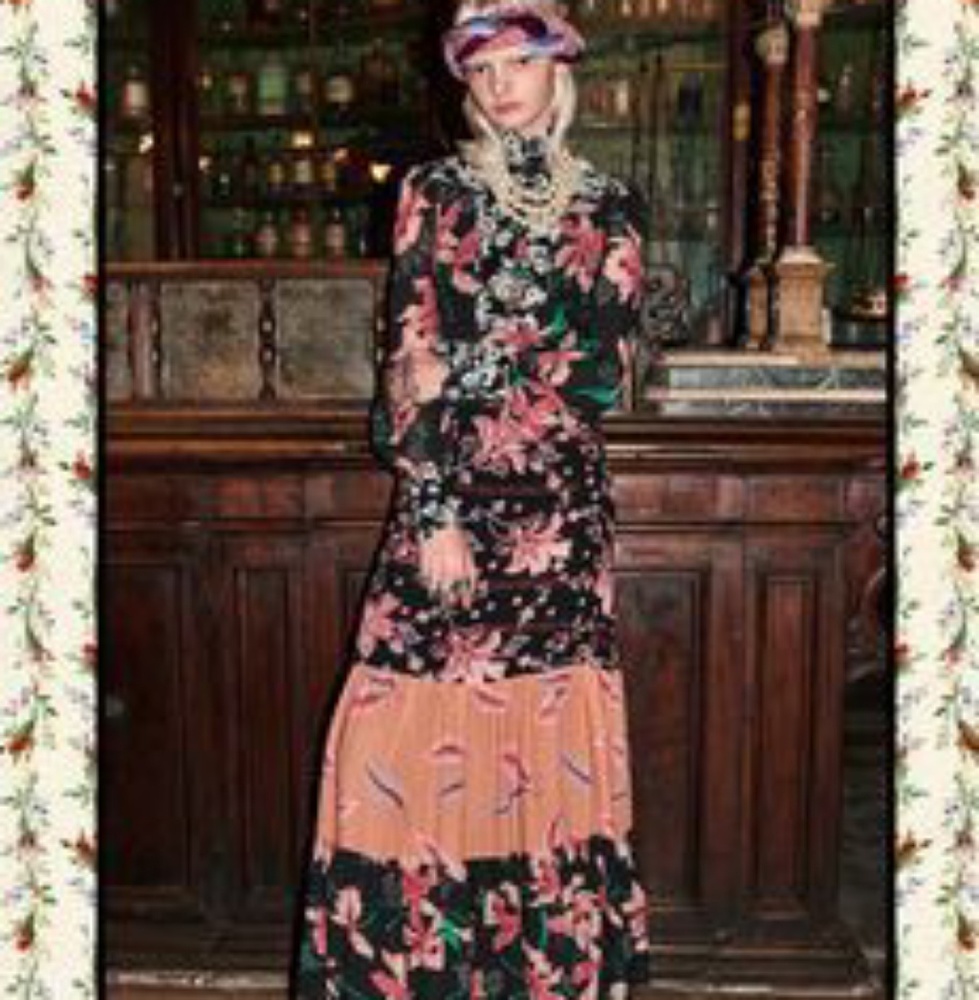 Retro Floral Fashion 2018 - Picture 5 of 8
